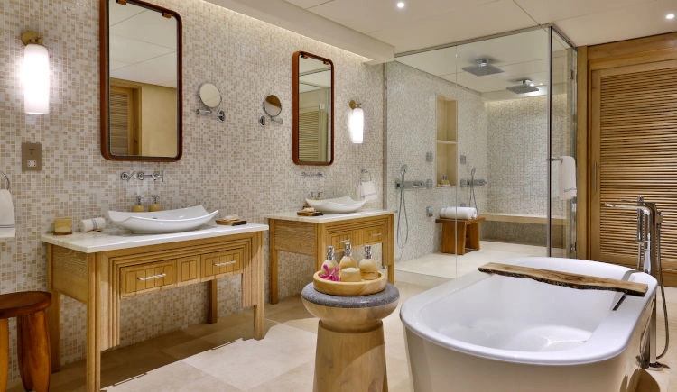 07_Ocean_House_onebedroom_pool_suite.jpeg