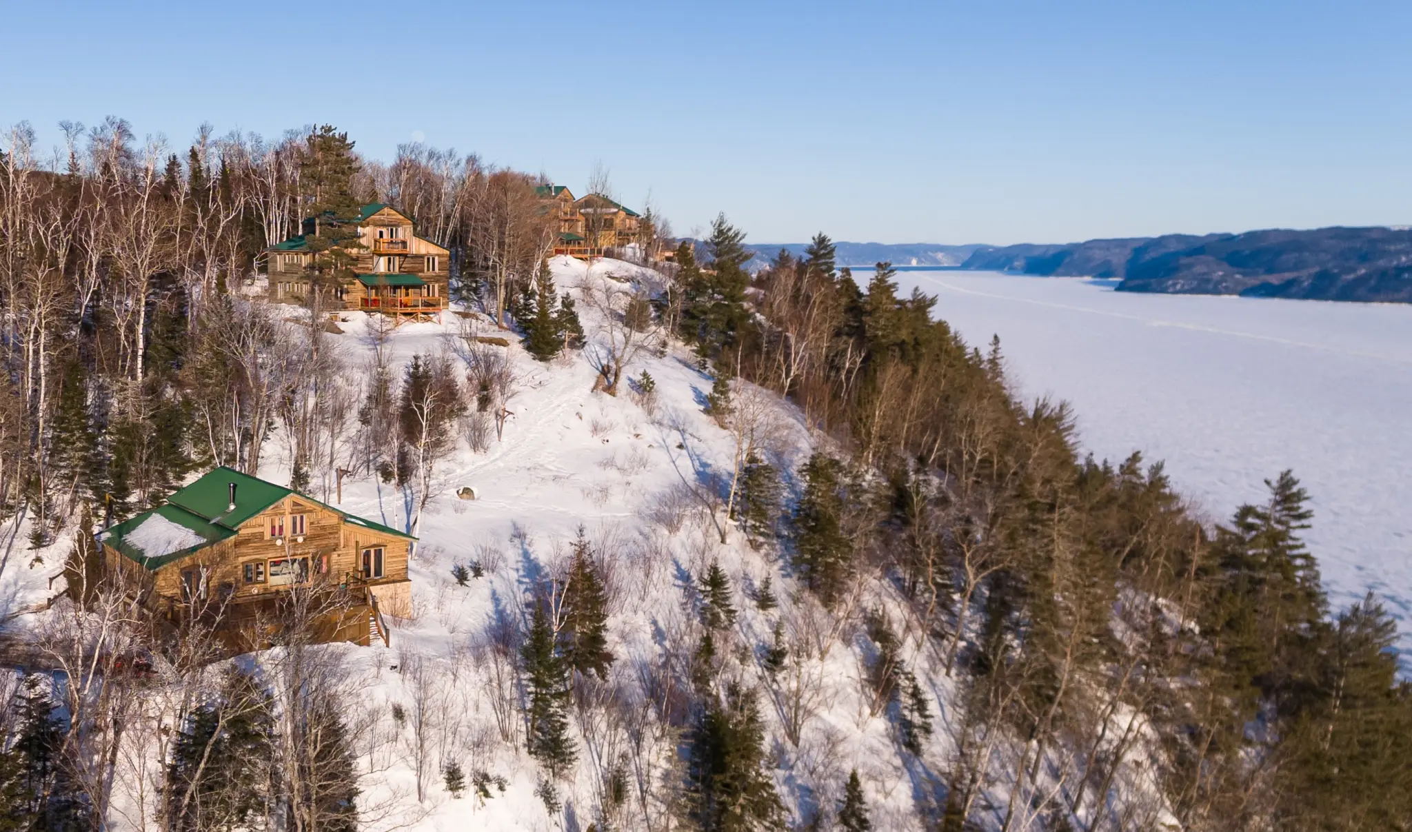 Inuit Drone Hiver Stephane 1.jpg