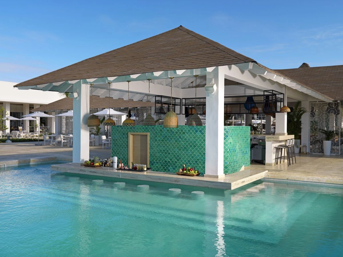 10_Mama__Juana_Pool_Bar.jpg