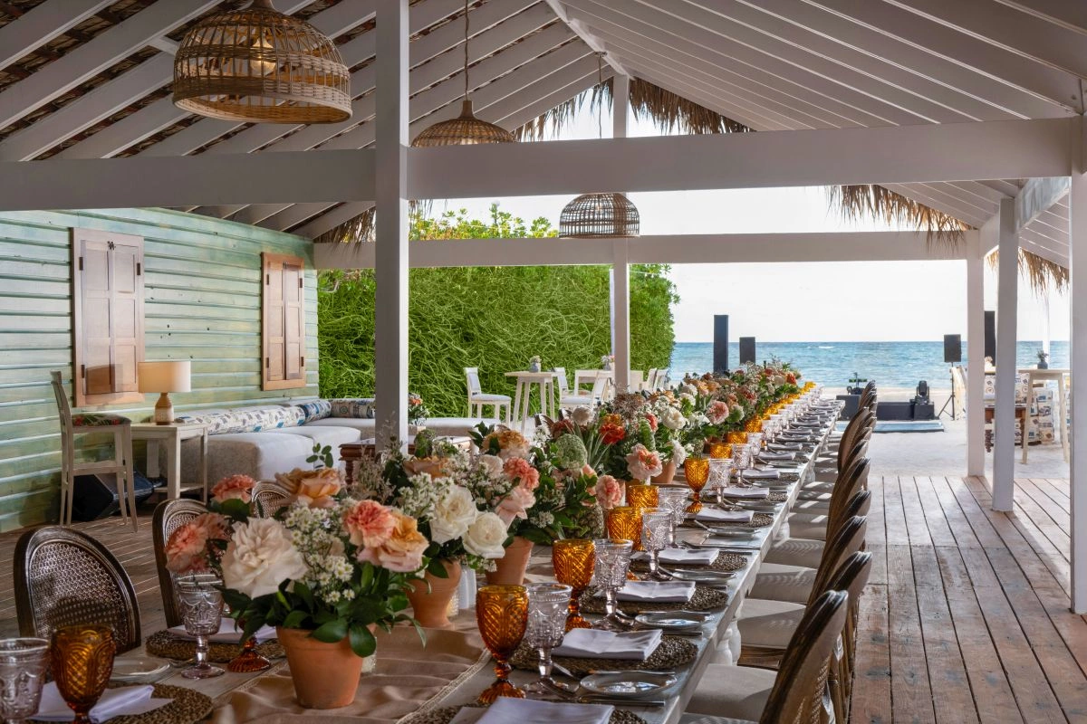11_Beach_Cabana_Restaurant.jpg
