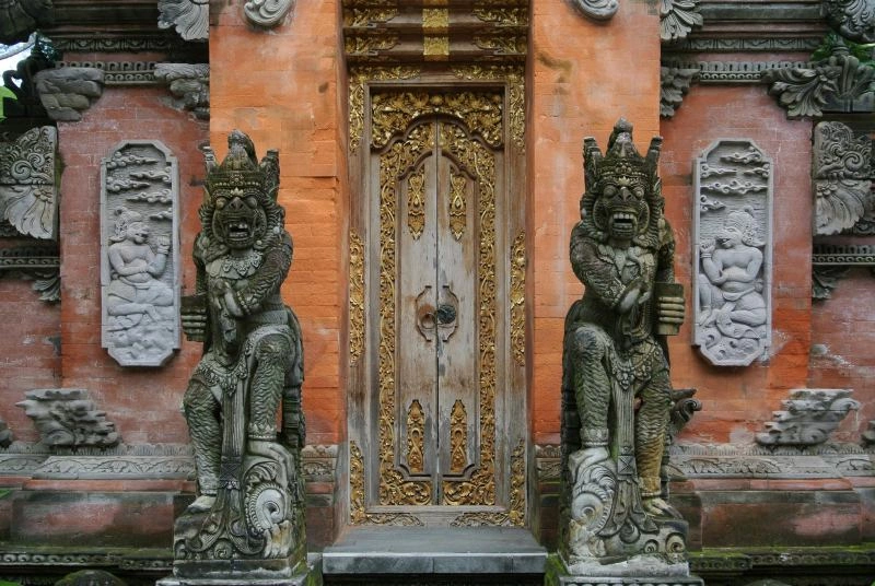 Circuit Escale Authentique A Bali Et Séjour Au Renaissance Bali Uluwatu Resort & SPA 5*