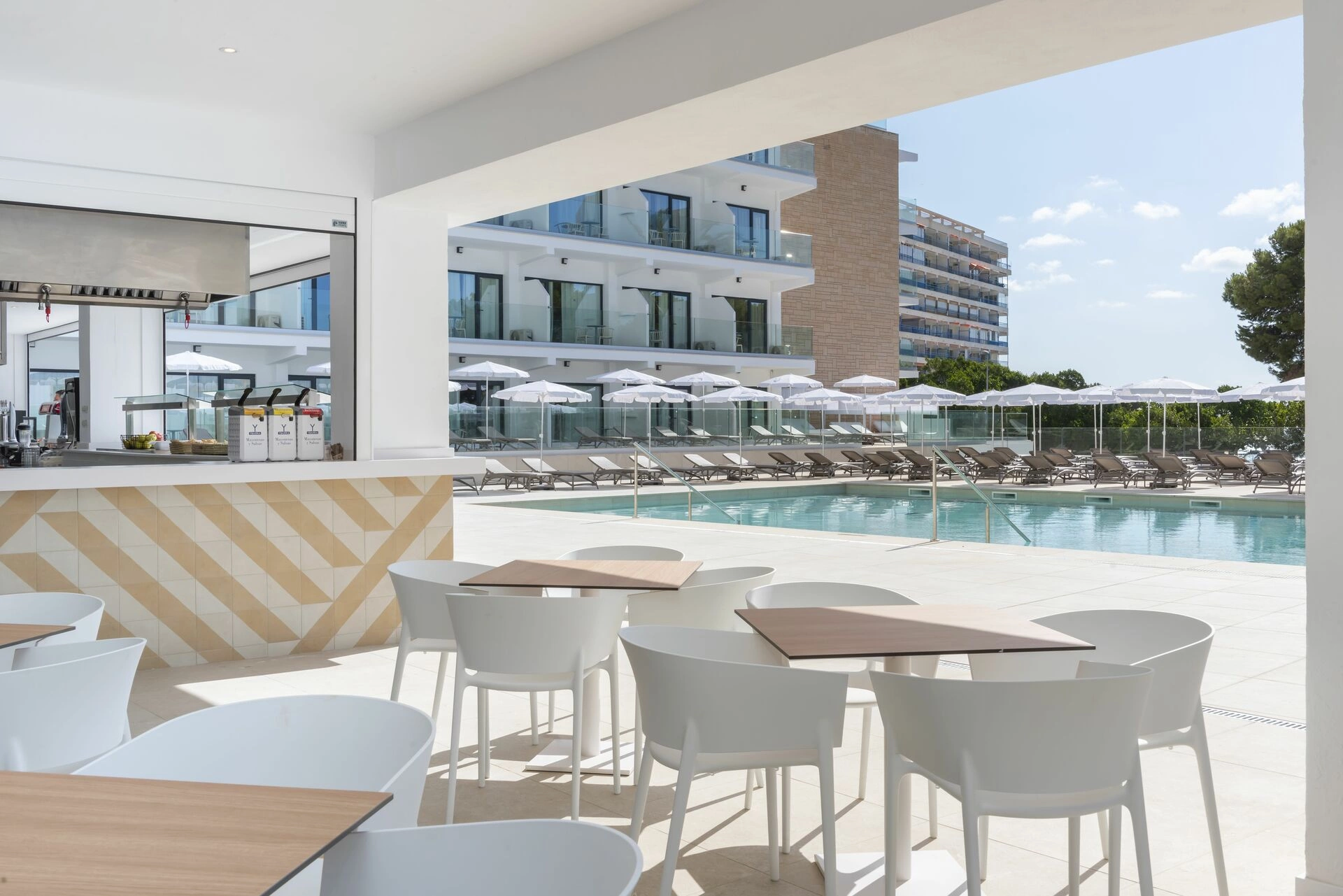 bar_piscina_02.jpg