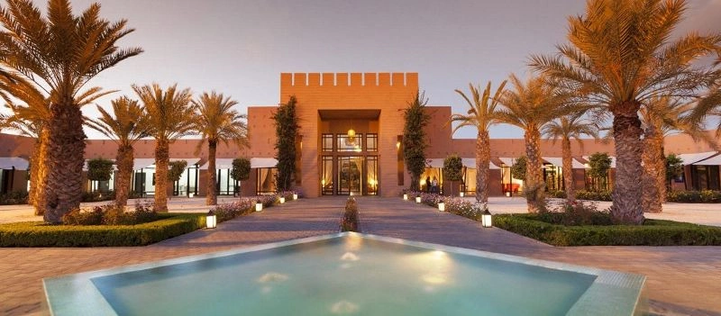 1_Entree_hotel_coralia_marrakech_(800x351).jpg