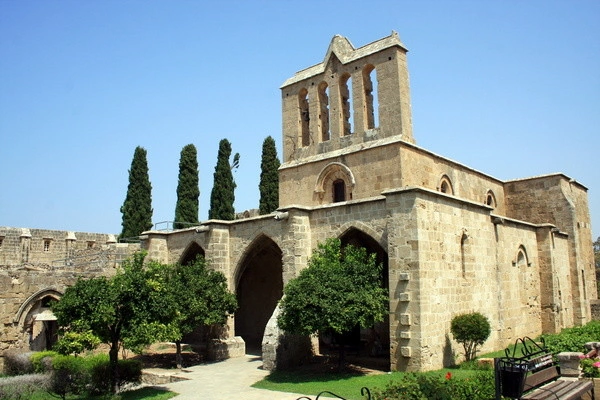 vue_688632_pgbighd.jpg