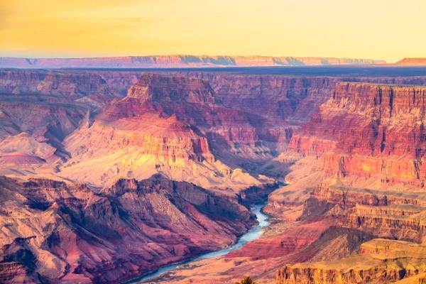 vue_615742_pgbighd.jpg