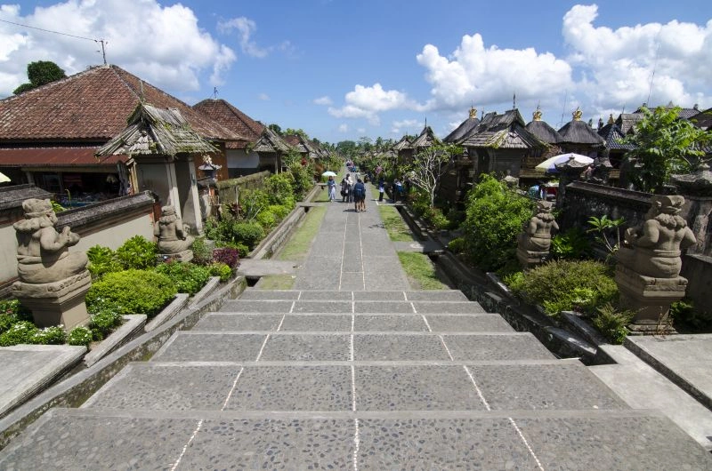 village_Penglipuran_a_Bangli_AdobeStock_251292272.jpg