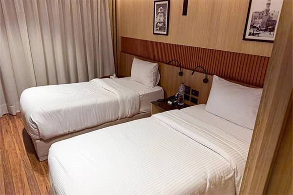 vue_905289_pgbighd.jpg