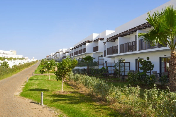 vue_615142_pgbighd.jpg