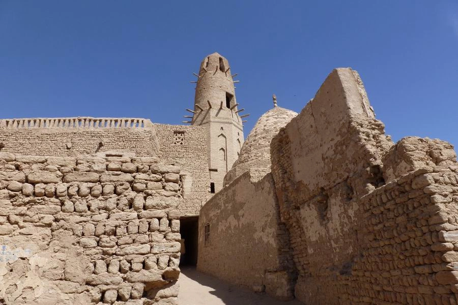 al_qasr_(1).jpg