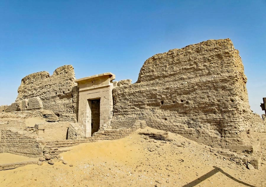 qasr_el_zayyan.jpg