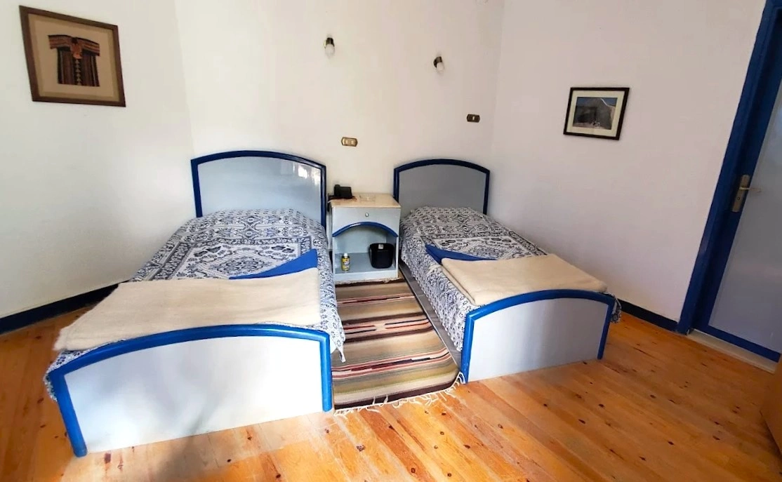 chambre_hot_spring_baharya_3.jpg