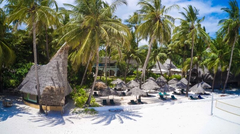 Pinewood Beach Resort & Spa 4*