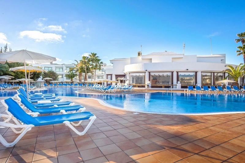 piscine.jpg