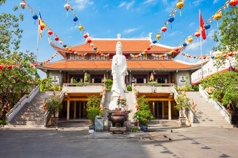 HCMC_-_Vinh_Nghiem_Pagoda.png