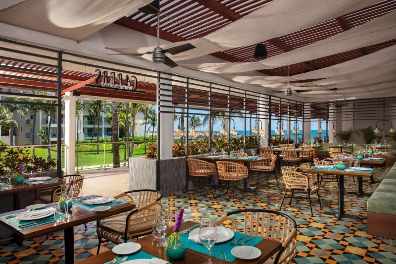 CAPERS_Restaurant.jpg