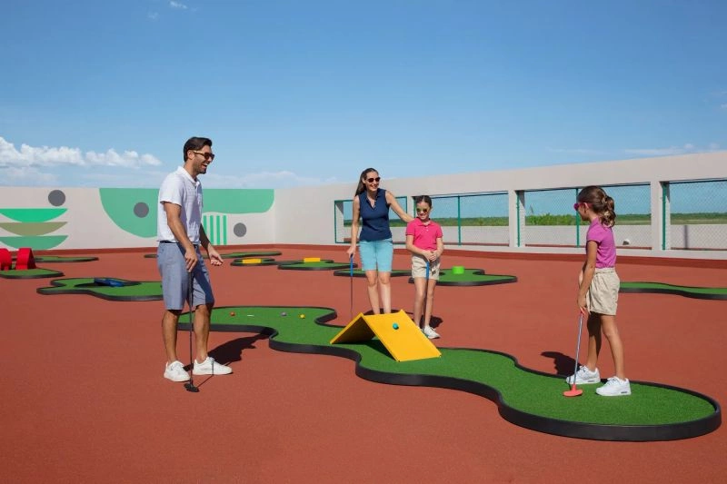 Mini_Golf.jpg