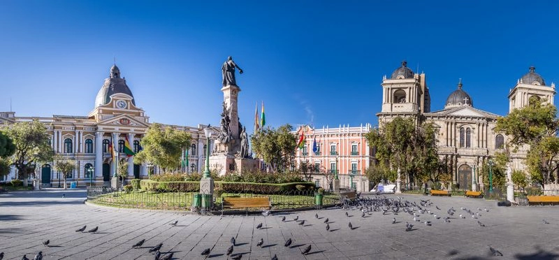 Plaza_Murillo_La_Paz_Bolivie_-_1K_JPEG.jpg
