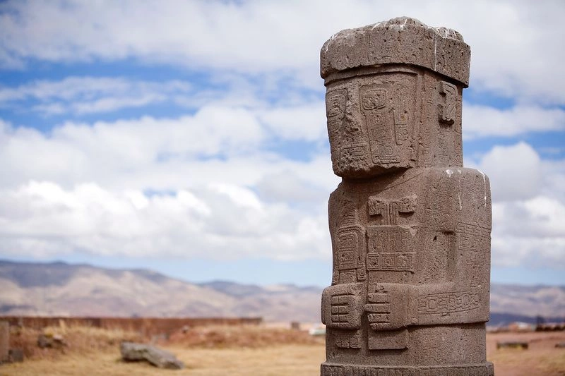 Culture_Thiahuanaco__AdobeStock_157408972_-_1K_JPEG.jpg