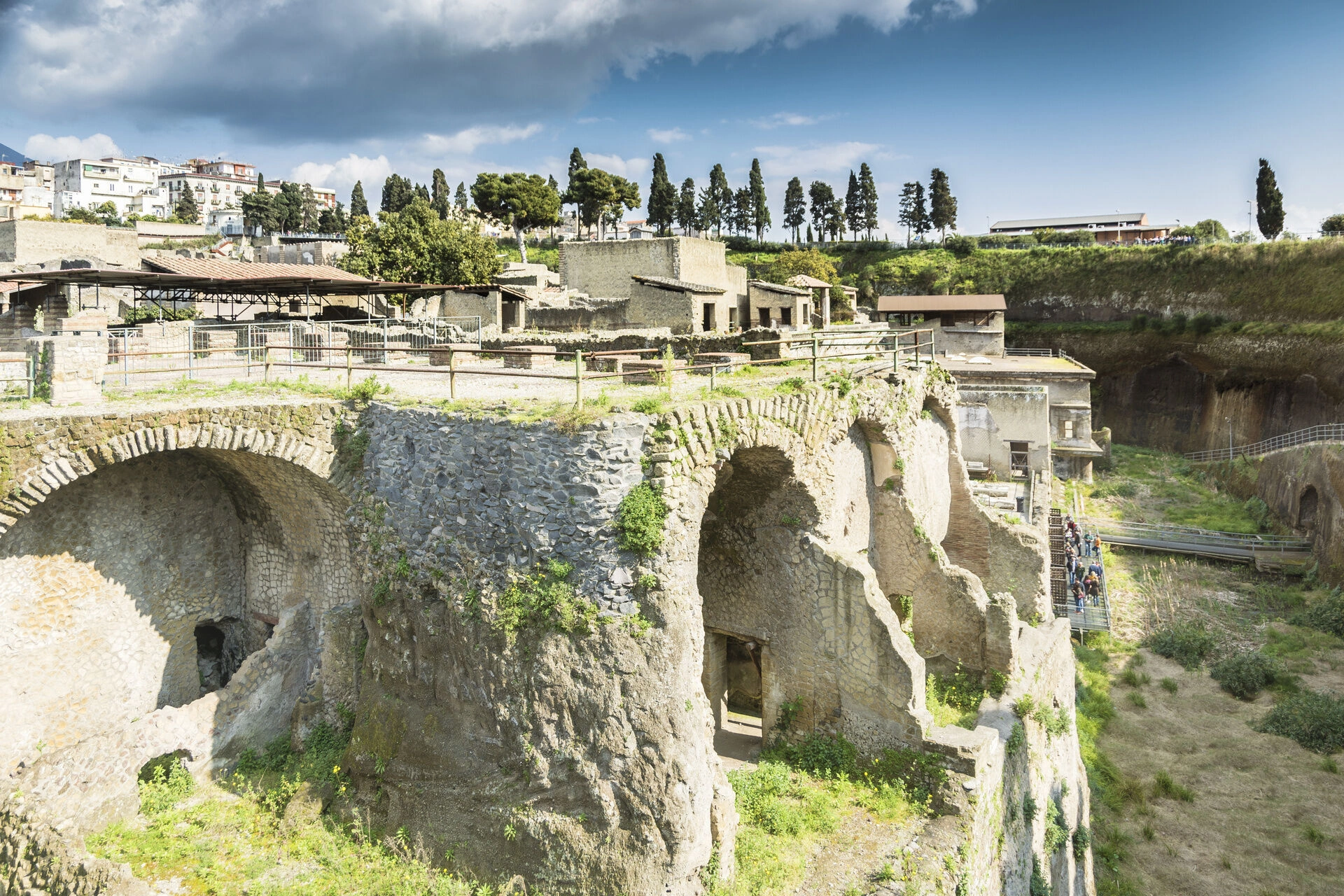 Herculanum_AdobeStock_136381565.jpeg