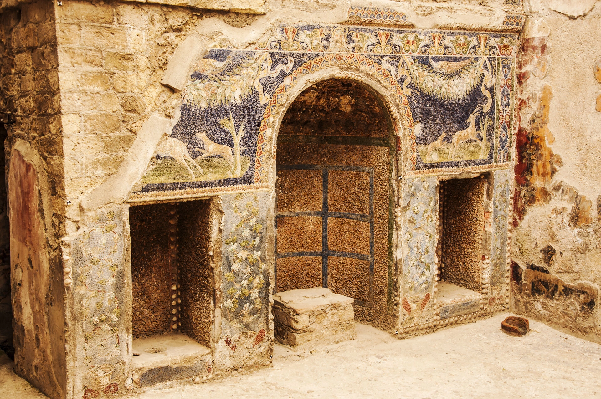 herculanum_AdobeStock_69625166.jpeg