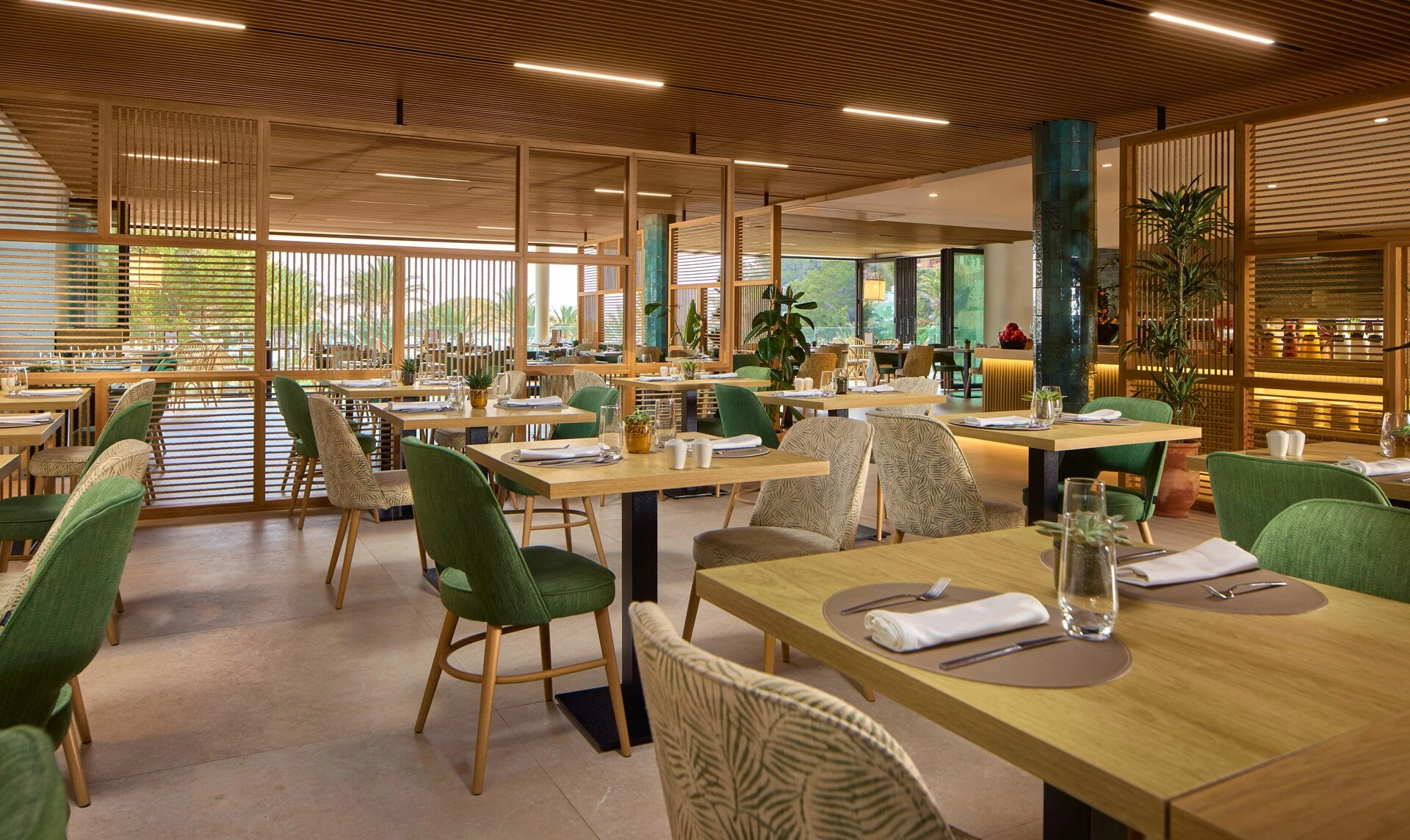 Club-Cala-San-Miguel-Na-Joaneta-Breakfast.jpg
