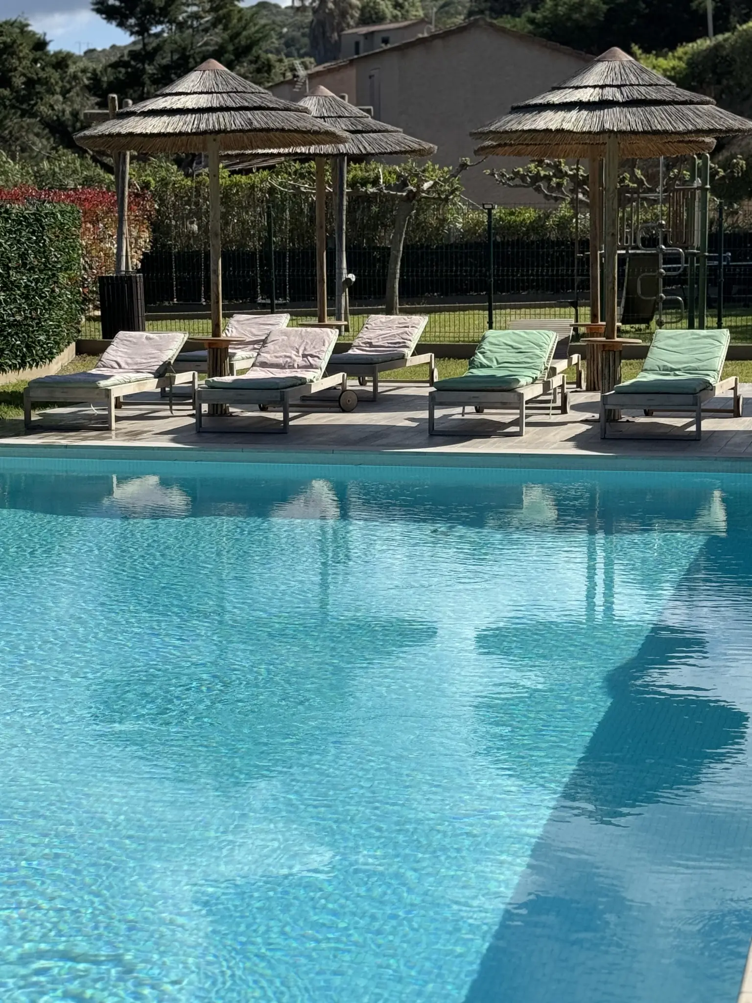 Évasion Corse : Votre Séjour de Rêve dans notre Résidence 3 Étoiles, villa pour 6 personnes, Vue Mer