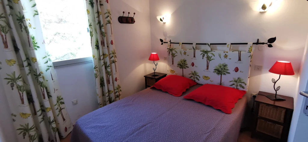  Évasion Corse : Votre Séjour de Rêve dans notre Résidence 3 Étoiles, villa pour 6 personnes, Vue Mer