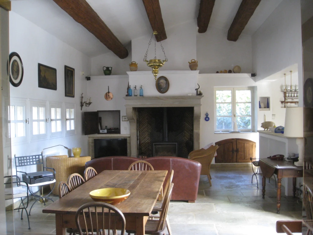 Villa, spacieuse et pittoresque au coeur de la Provence (jusqu’à 10 personnes)