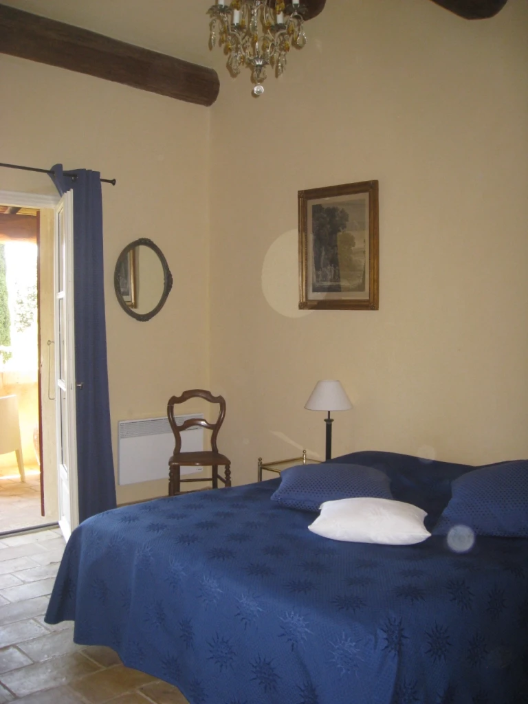 Villa, spacieuse et pittoresque au coeur de la Provence (jusqu’à 10 personnes)