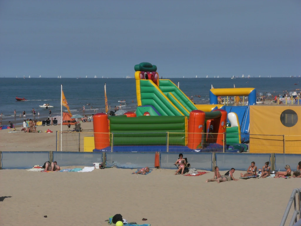 Coxyde vue mer appt 2 chambres + WiFi+ garage privé gratuit
