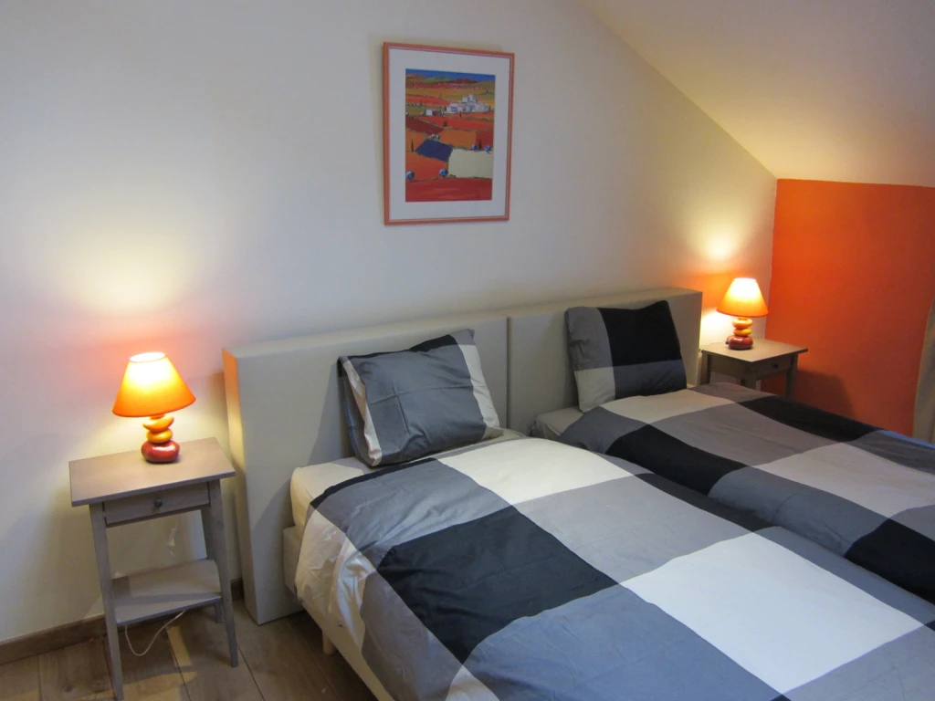 Vaste et typique maison Ardennaise, grand confort
