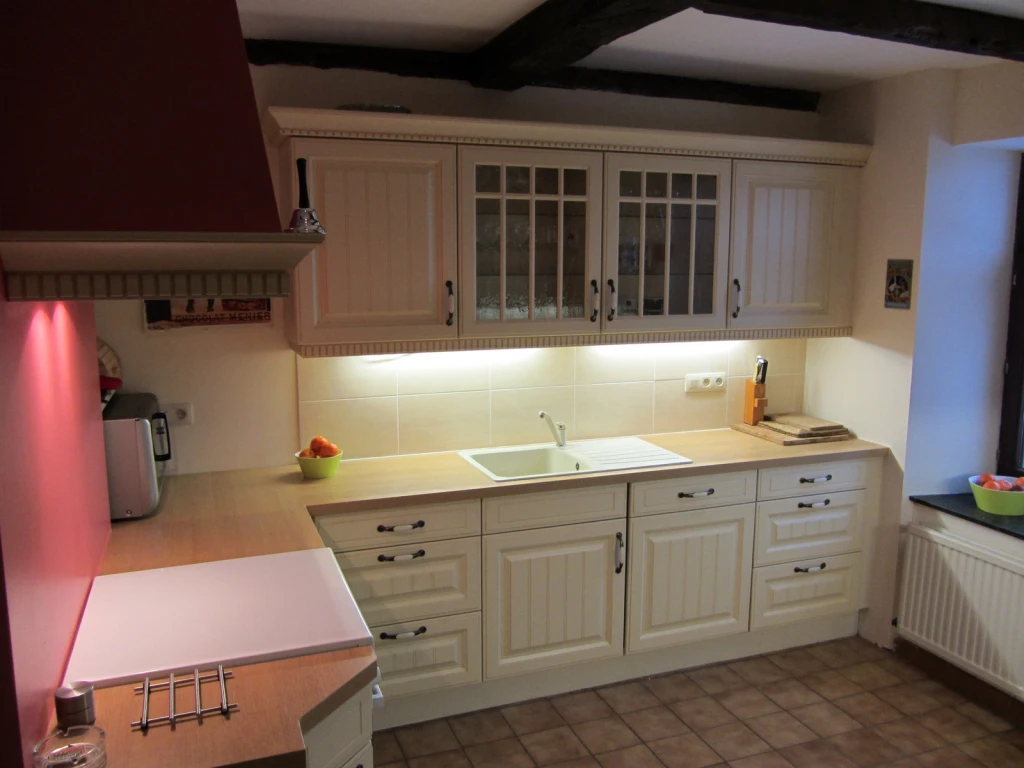 Vaste et typique maison Ardennaise, grand confort