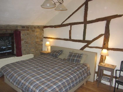 Vaste et typique maison Ardennaise, grand confort