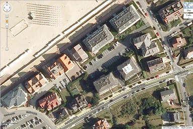 De Haan - Le Coq - You can smell the sea.  Appartements juste derrière la digue. 