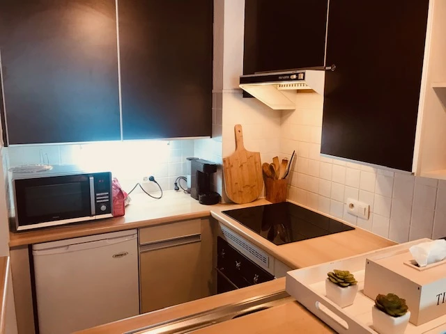 Studio avec vue frontale sur la mer et grande terrasse