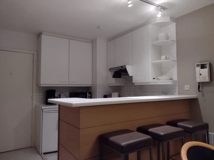 Bel appartement avec vue sur la mer