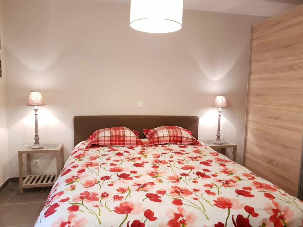 APPARTEMENT 2 CH. (4 PERS.) À 30M DE LA MER