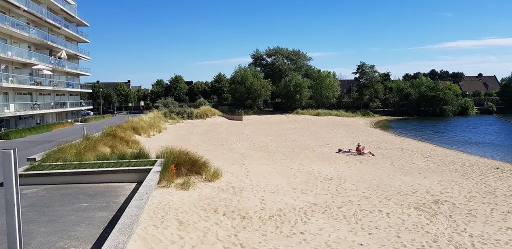 Appartement à Knokke-Heist avec plage privée et piscine intérieure chauffée