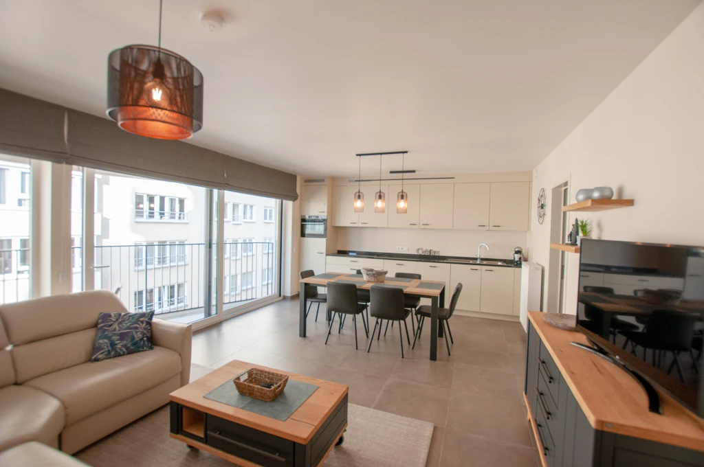 Appartement vacances avec vue latérale sur la mer à Ostende