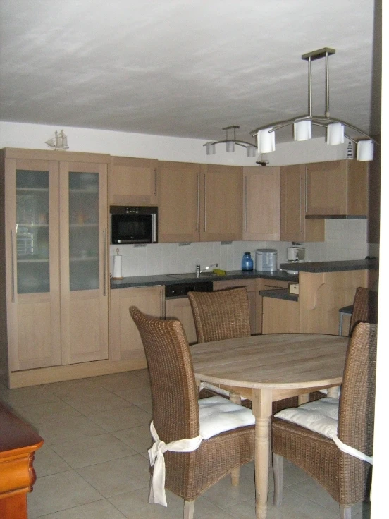 Nieuwpoort Appartement Rez de Chaussée 2 CH Grande Terrasse Wifi Parking privé PROMO