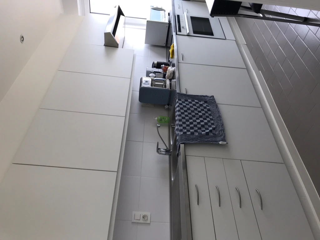 Appartement spacieux avec vue sur la mer