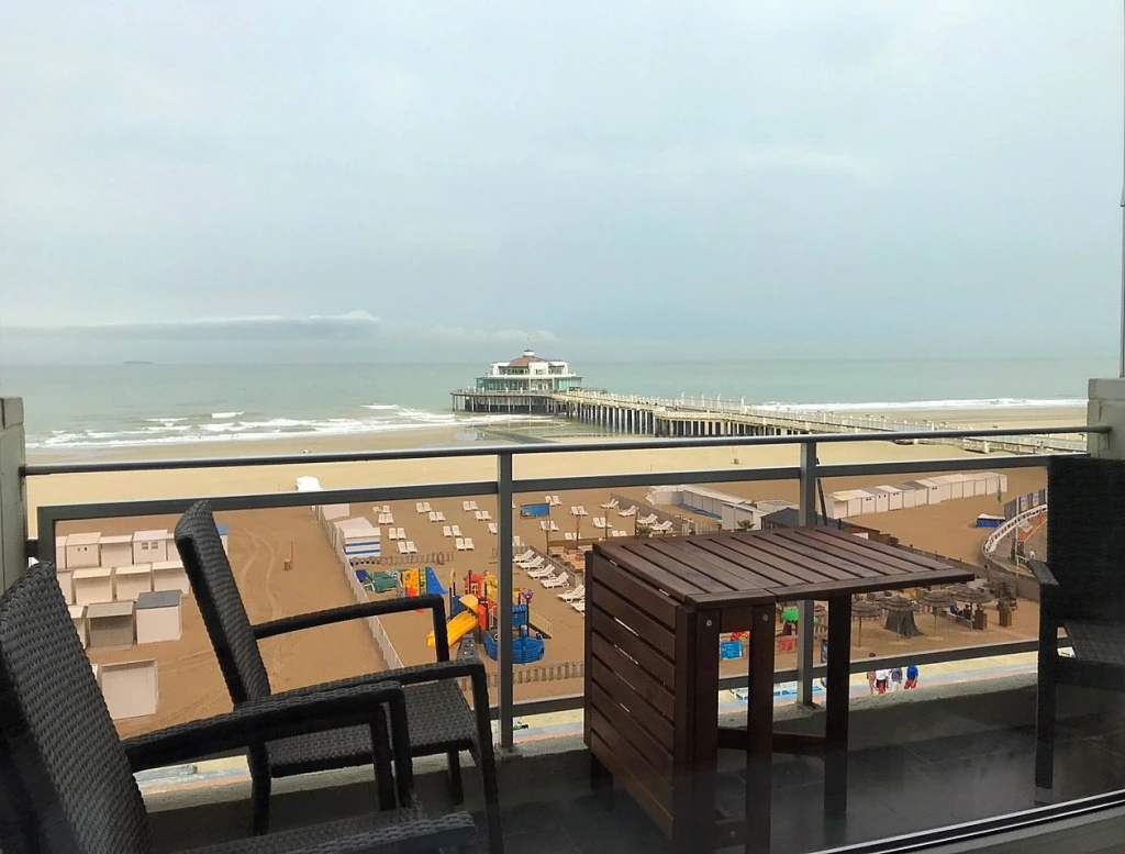 Appartement spacieux avec vue sur la mer