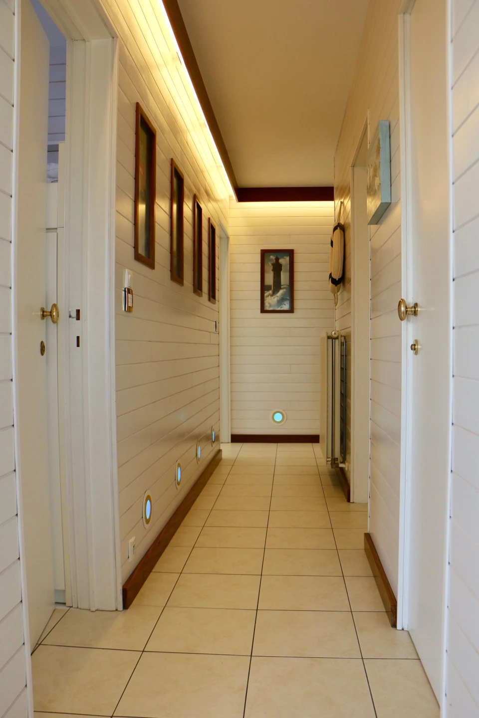 Superbe appartement Vivaldi 2ème étage, 2ch. à 200m de la mer à KOKSIJDE