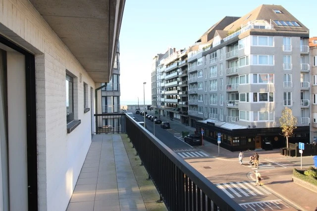 Superbe appartement 2ch. à Knokke Heist avec vue sur mer