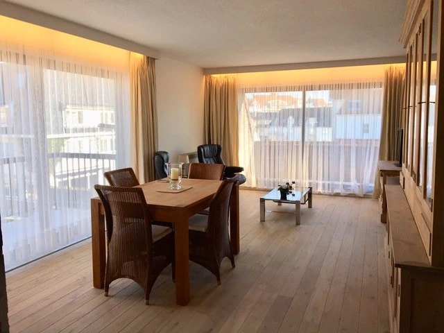 Superbe appartement 2ch. à Knokke Heist avec vue sur mer