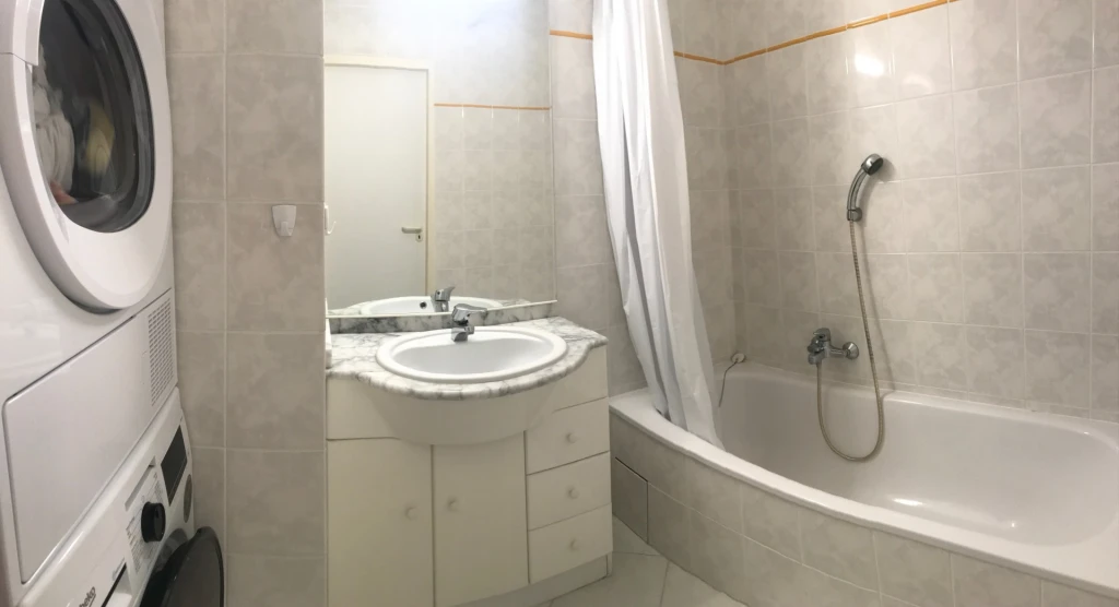 Penthouse en duplex avec vue panoramique sur la mer