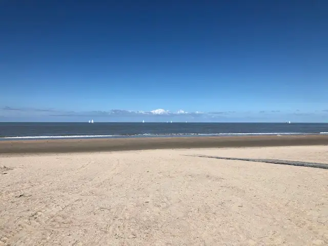 Oostduinkerke- Nieuport : Duinenhuis, un endroit magnifique sur notre côte pour des vacances heureuses au bord de la mer
