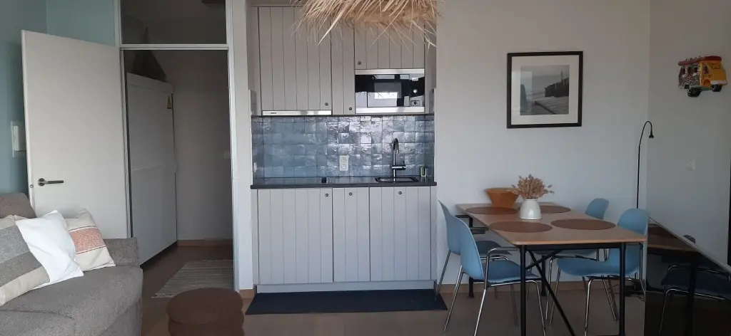 Studio avec vue frontale sur la mer et garage inclus