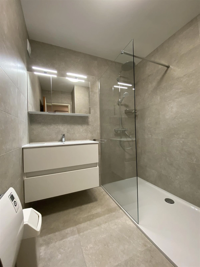 Appartement à Bruyeres / 1