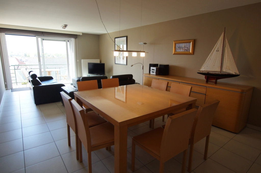 Appartement à MAJESTIC / 9C